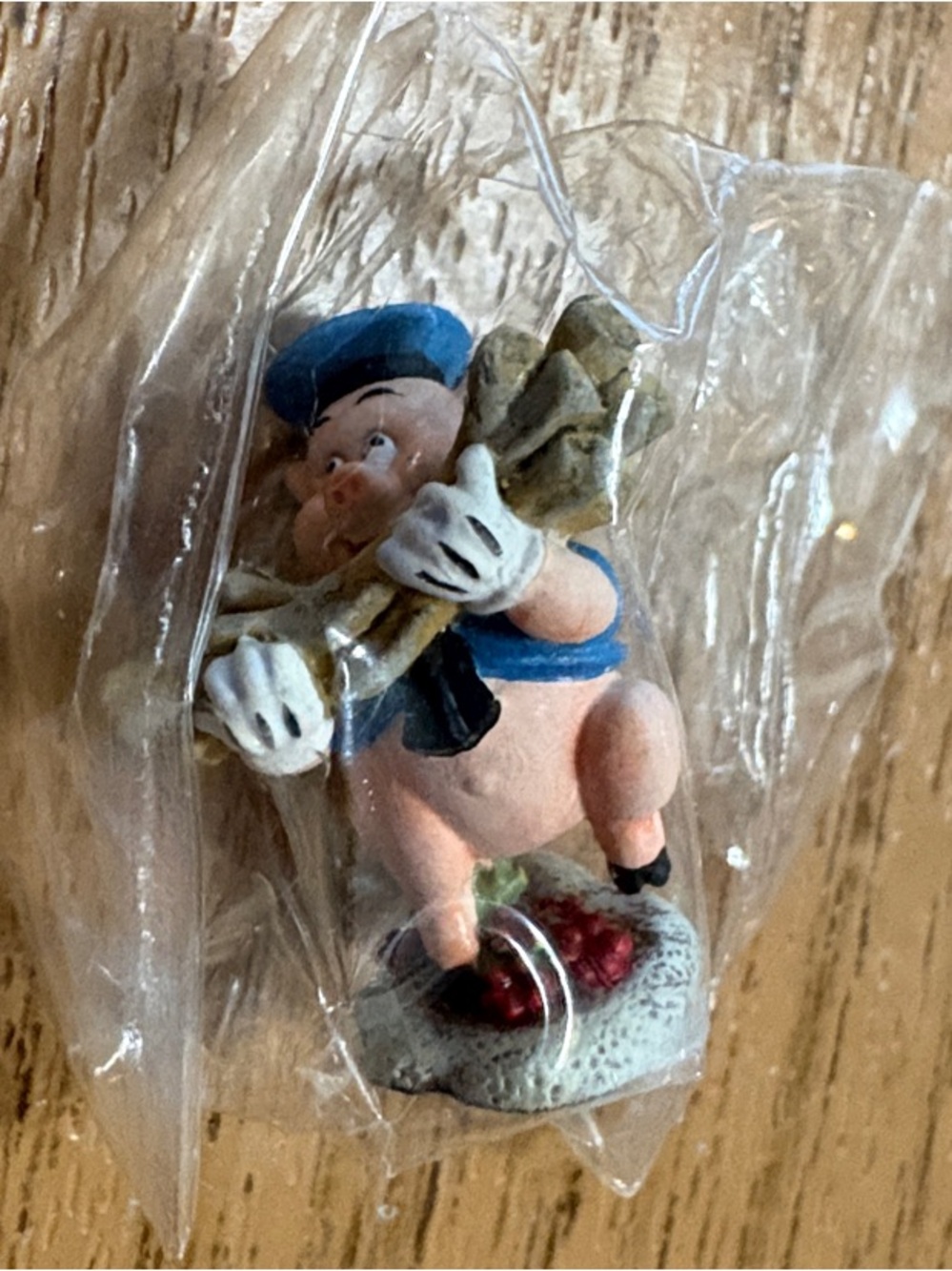Disney Enchanted Places Fidler Pig Mini Figurine